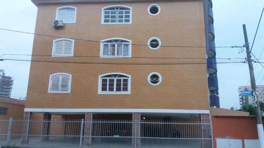 Apartamento Praia Grande Com Wifi E Tv A Cabo Lägenhet Exteriör bild